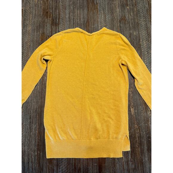 Old Navy Mustard V-Neck Long Sleeve Sweater - Picture 4 of 6